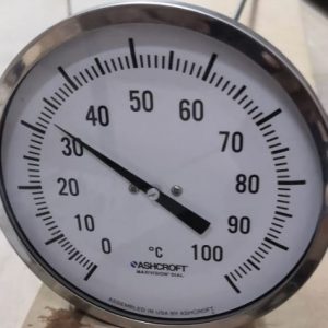 Termómetro Bimetalico 0-100 °C Conexión ½” NPT, 24” Largo del Vástago – Bimetallic Thermometer 0-100 °C, ½” NPT, 24” Stem
